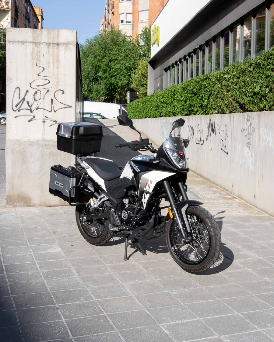 Macbor Montana XR1 125