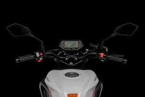 Morbidelli F125 moto naked 125cc, apta para carné B y A1. Disponible en concesionario oficial Motos Tarragona, zona Reus y alrededores. motor potente.