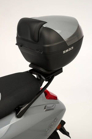 SYM Fugue 125 retro detalle topcase, concesionario oficial en Tarragona y Reus