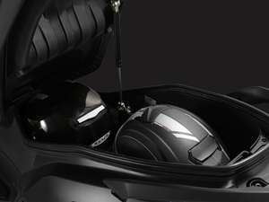 SYM Joymax Z 300 GT detalle capacidad asiento, concesionario oficial en Tarragona y Reus